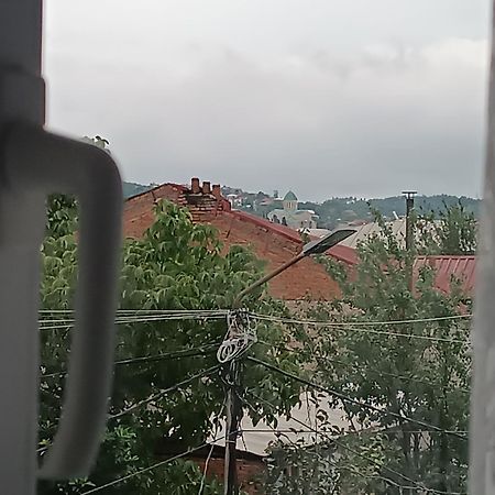 Light House Hotel Koetaisi Buitenkant foto